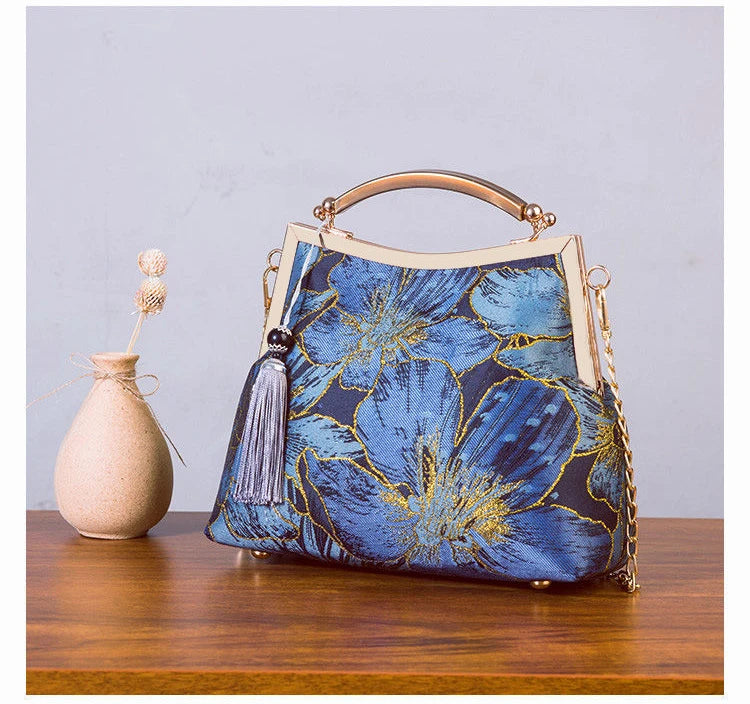 Vintage Designer Lock Shell Bags Pure Handmade Bag Fringe Chain Women Shoulder Crossbody Bag Chic Lady Women's Handbags Well Bag