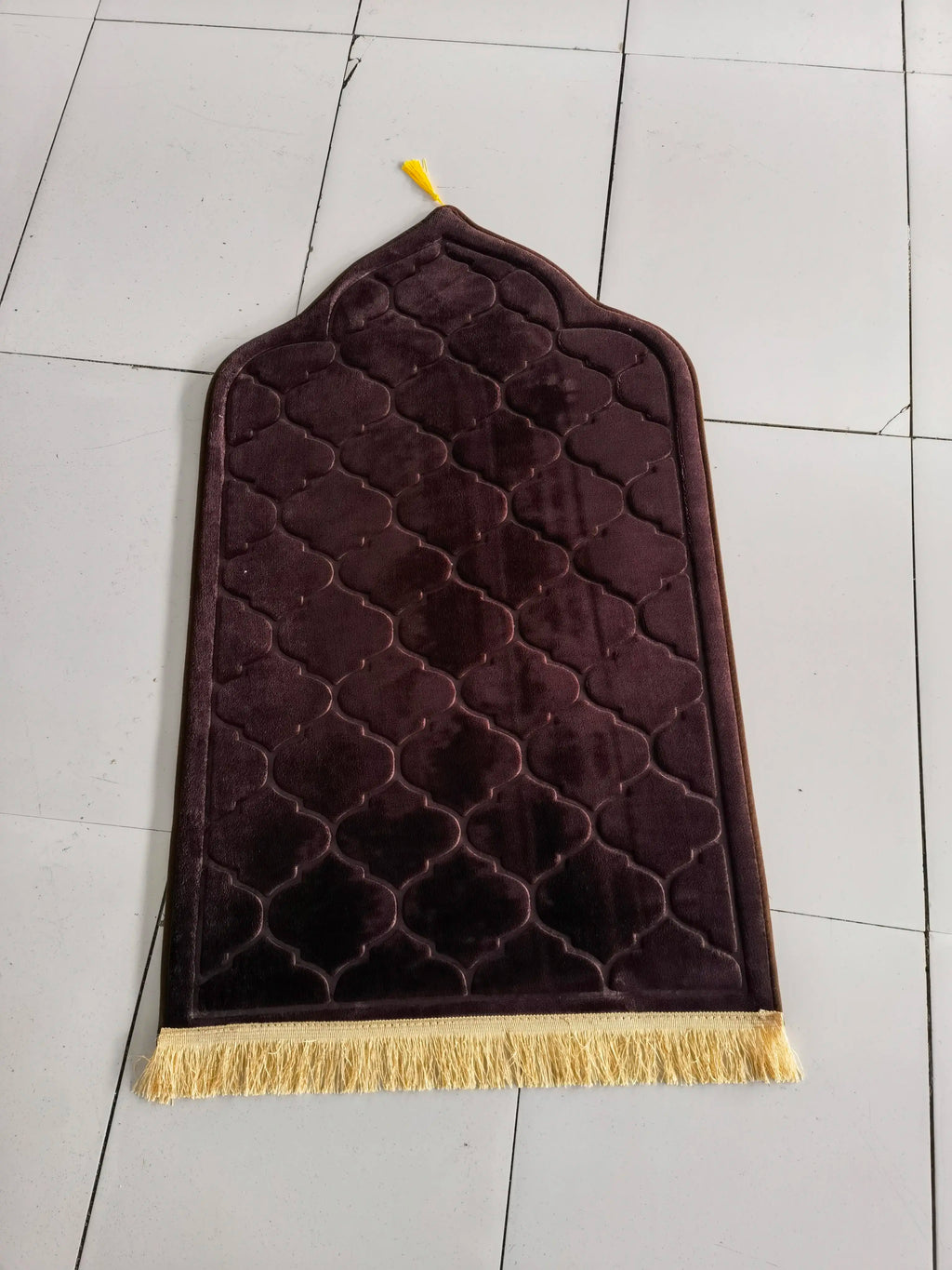 Flannel Prayer Mat For Muslim Ramadan Worship Kneel Blanket Embossing Floor Carpets Anti Slip Soft Portable Travel Prayer Rug