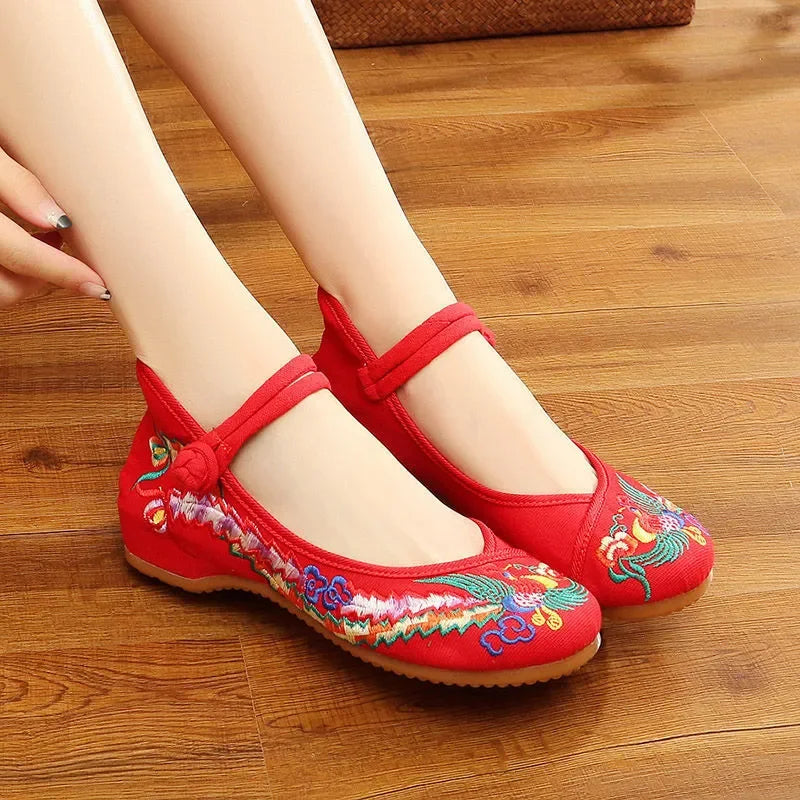 Women Retro High Quality Red Embroidery Ballet Shoes Lady Casual Sweet White Anti Skid Hemp Flat Shoes Zapatos Mujer E6184x
