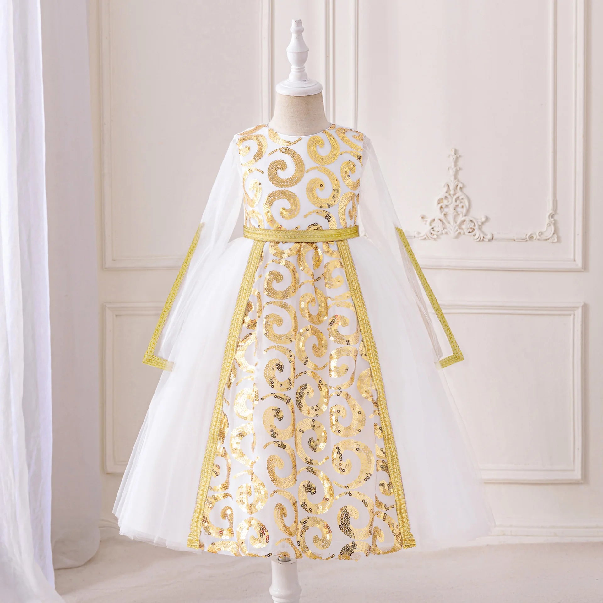 Middle East Dubai Girls Dresses Muslim Fashion Embroidery Abayas Arabic Lace Sequins Long Sleeve Gowns Kids Robe Ramadan Dresses