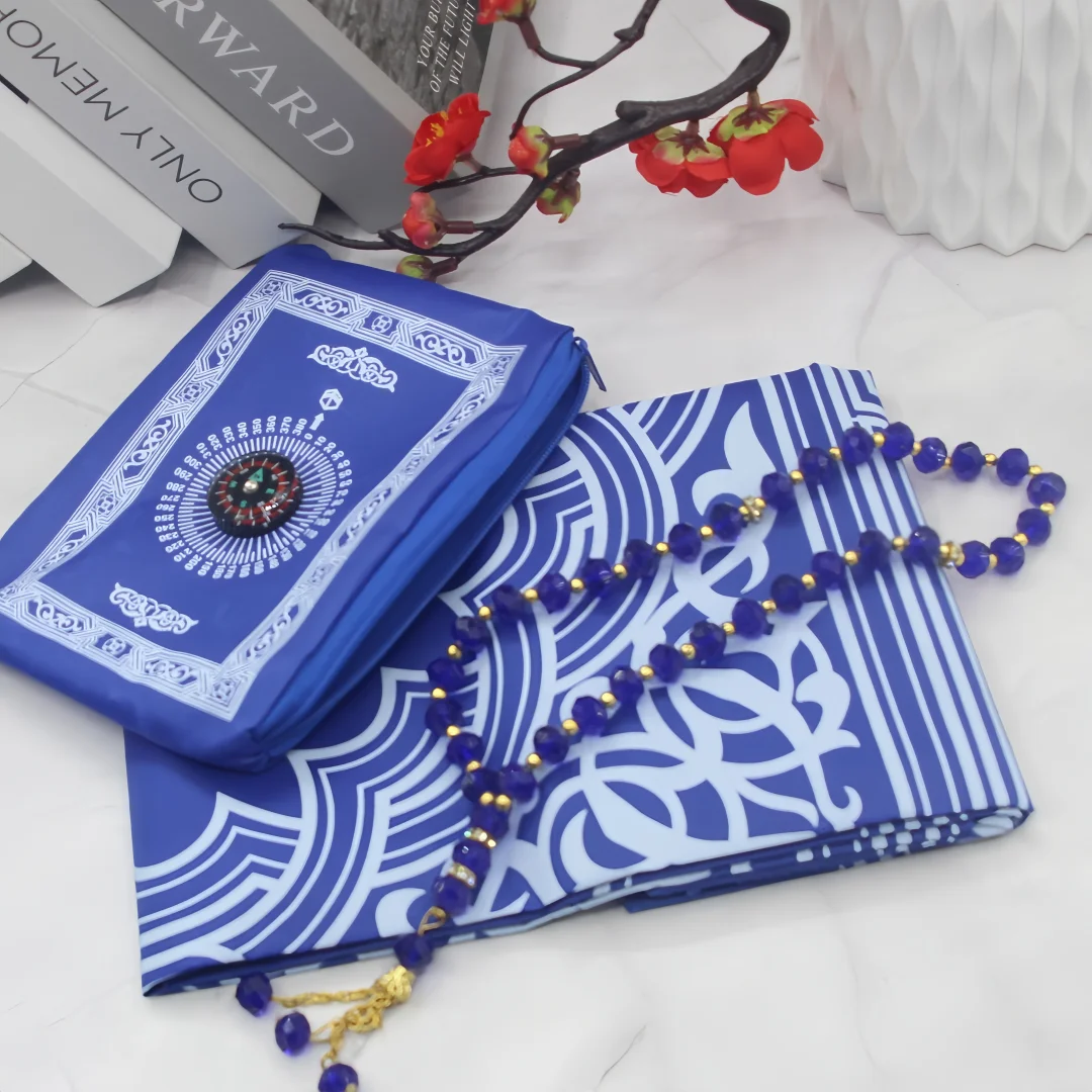 Travel Prayer Mat Rug With Prayer Beads Pocket Travel Foldable Portable Muslim Prayer Carpet with Compass Praying Rug