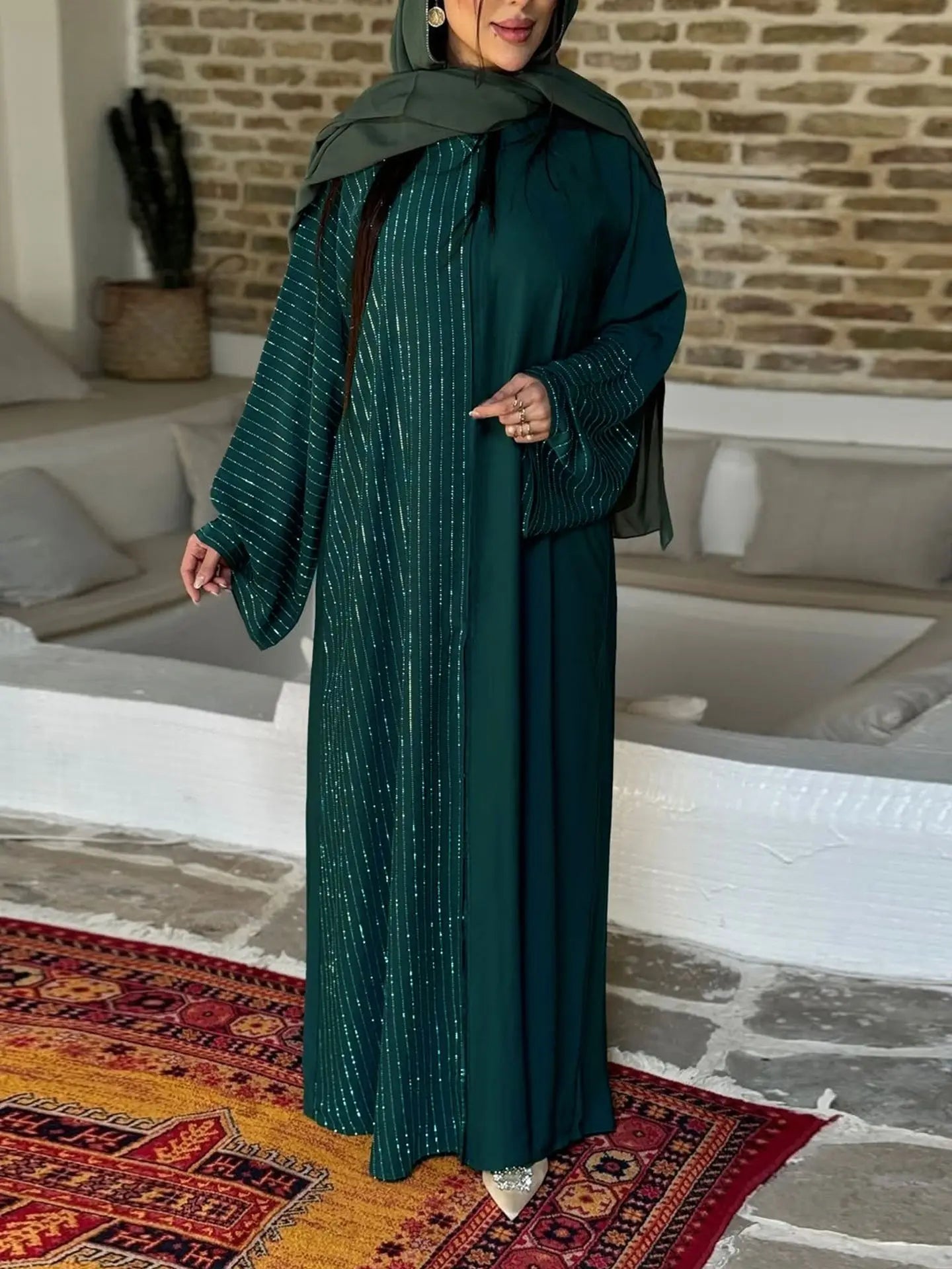 Elegant Long Sleeve Open Cardigan Middle East Fashion Loose Women's Muslim Polyester Fabric Glitter Diamond Patchwork Dark Bu...