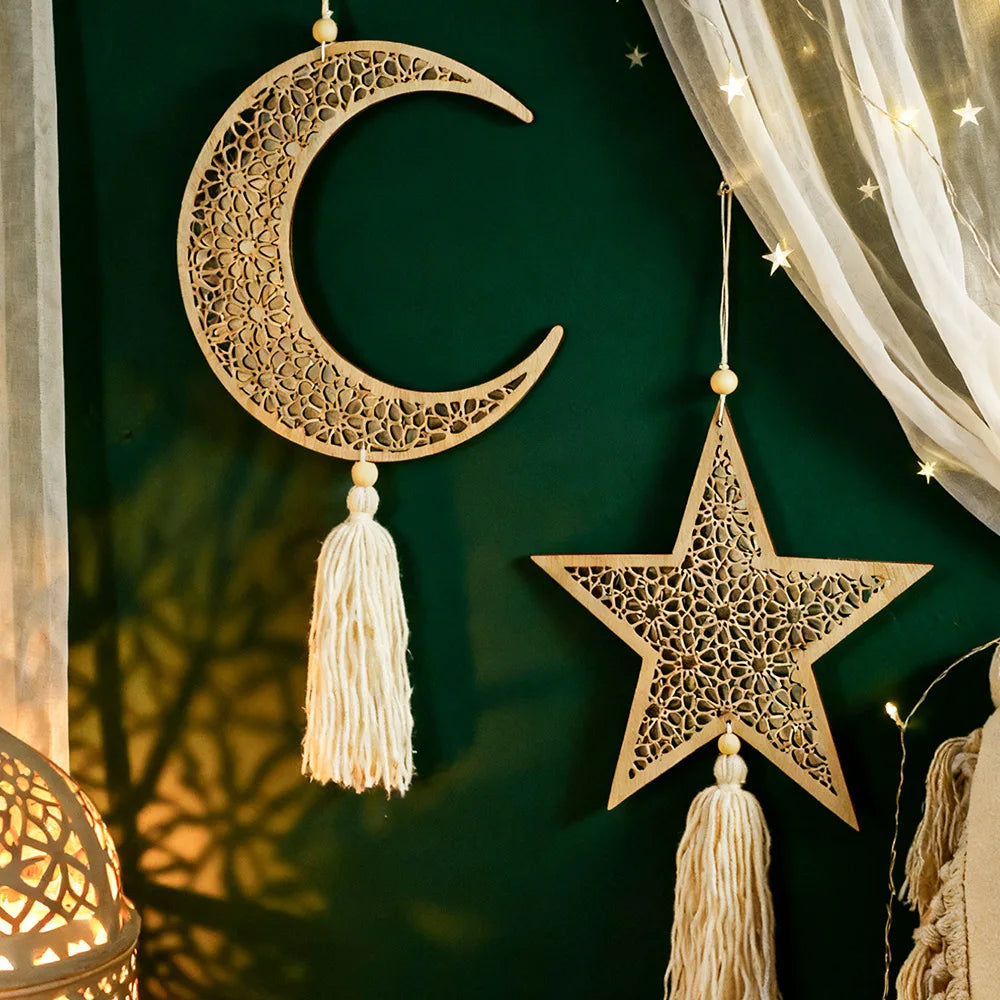 Ramadan Wooden Hanging Ornaments，Moon and Star Hollow Mesh Wall Decor with Tassel ，Eid Mubarak Muslim Decor，Ramadan Kareem Gift