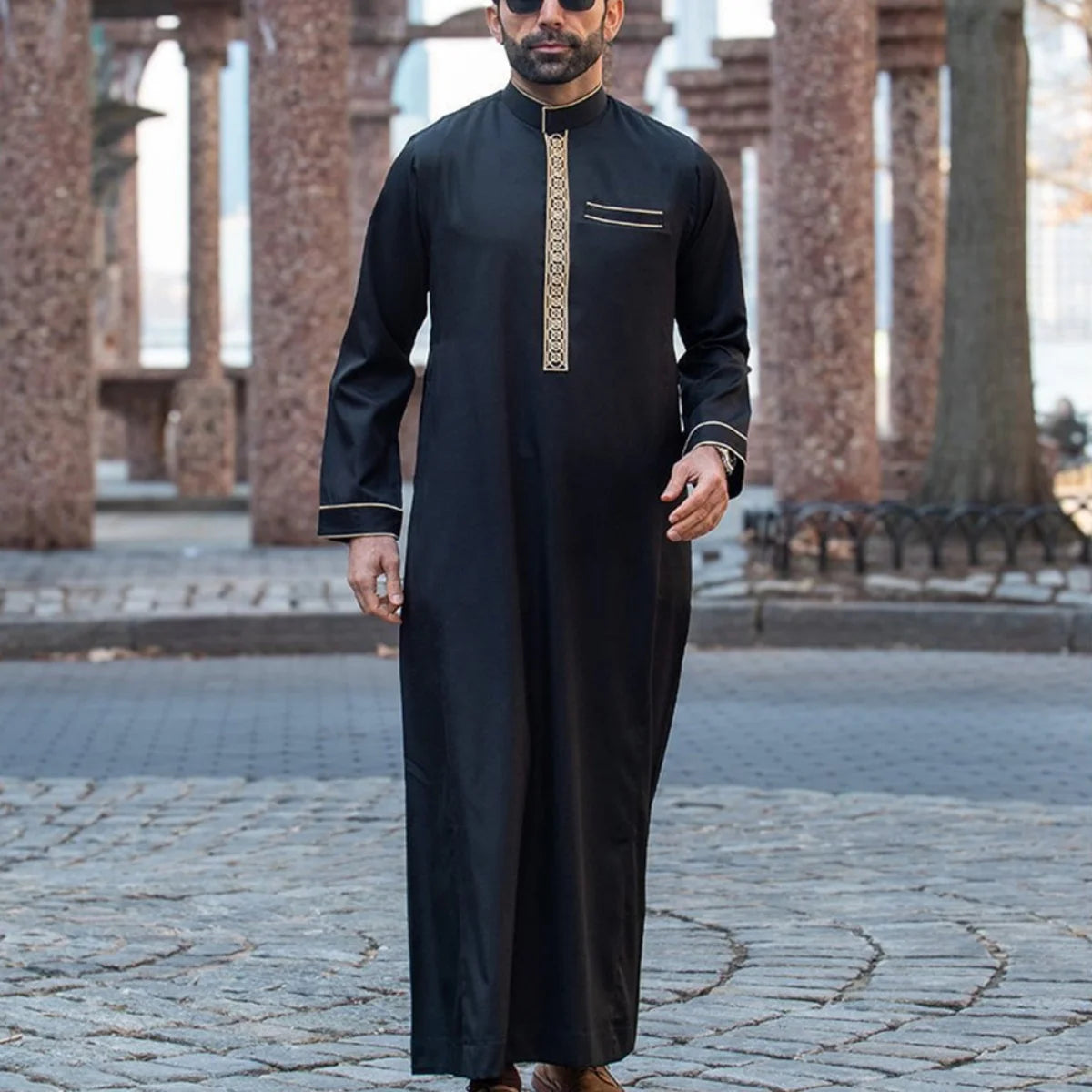 Luxury Men's Islam Muslim Arab Long Sleeve Embroidered Stand Collar Thoberobe Casual Style Polyester Elastane Jubba for All Seasons