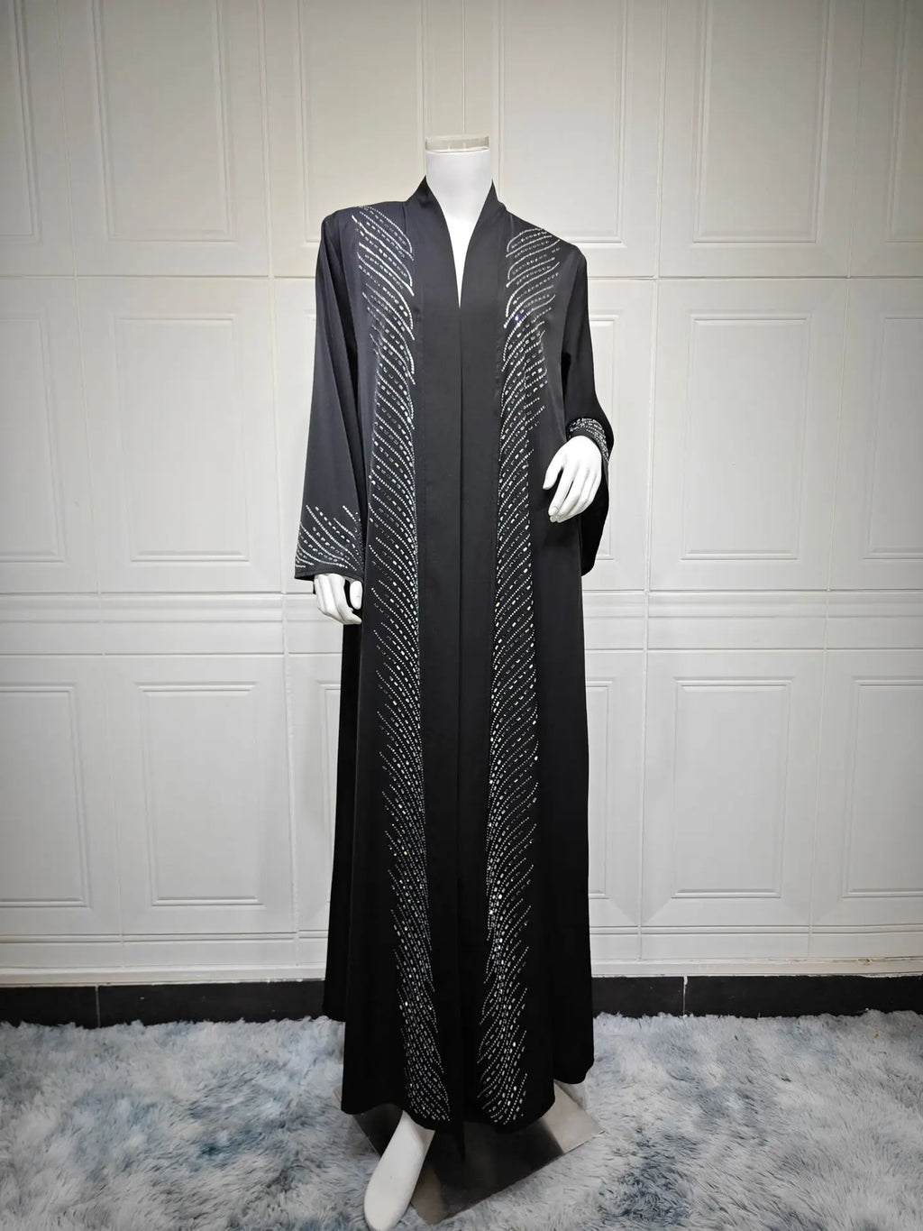 Fashionable Black Long Open Cardigan Abaya with Rhinestones Loose Polyester Midi Dress for Women in Dubai Autumn