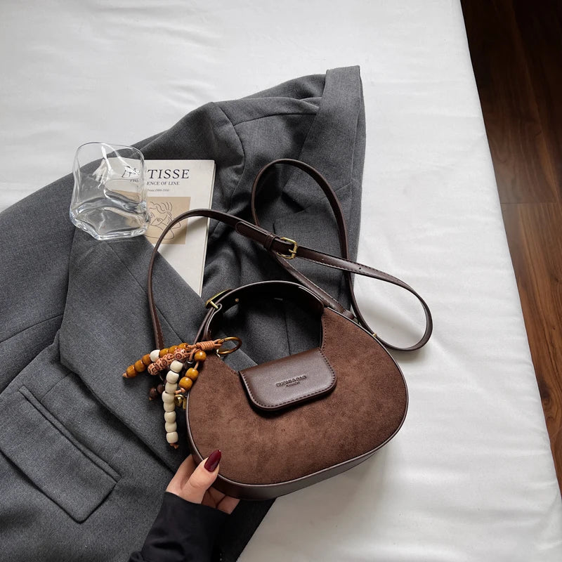 LEFTSIDE Retro PU Leather Small Saddle Bag Winter Shoulder Bag Luxury Crossbody Bag Females Luxury Handbags and Purses