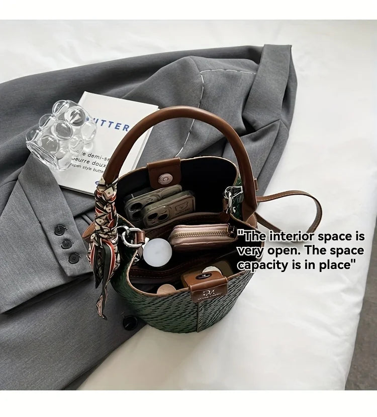 Fashionable Women's Bucket Bag, Stylish Solid Color Woven Effect Handbag Shoulder Bag and Crossbody Bag, Can Be Carried By Hand