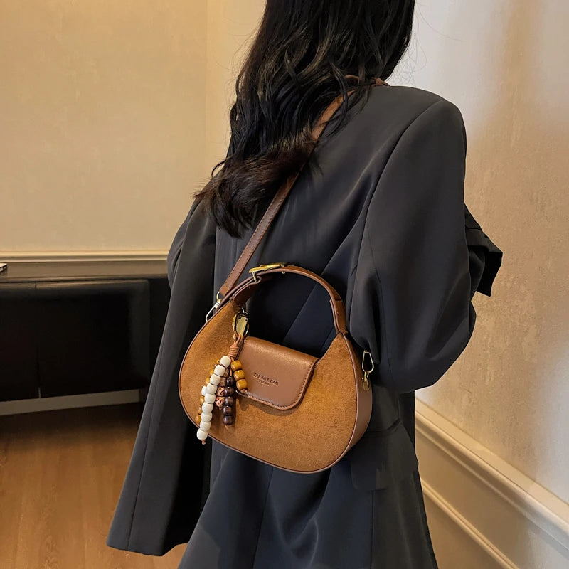 LEFTSIDE Retro PU Leather Small Saddle Bag Winter Shoulder Bag Luxury Crossbody Bag Females Luxury Handbags and Purses