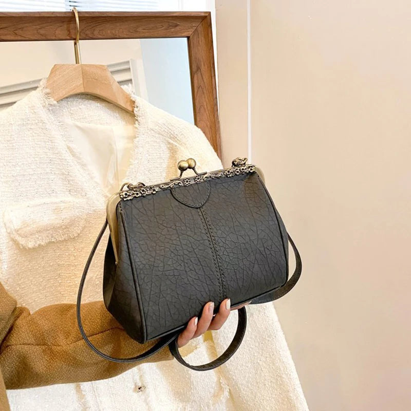 Fashion Women Clip Bags PU Leather Tote Handbag Female Kiss Lock Bag Luxury Vintage Crossbody Purse Bags Messenger Bag for Women