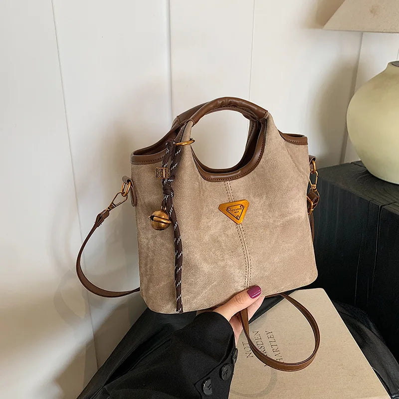 Super popular Maillard small bag for women 2025 new autumn and winter versatile crossbody bag, fashionable hand-held bucket bag