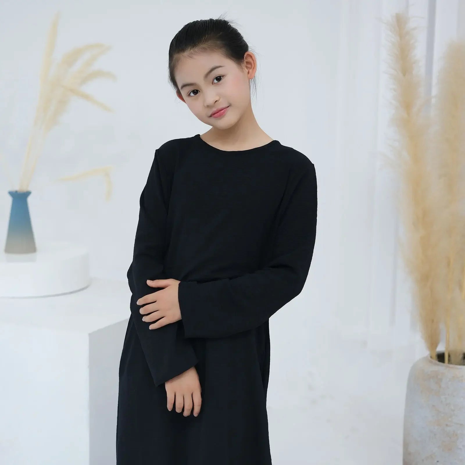 Muslim Kids Abaya Middle East Arab Children Long Sleeves Plain Color Dress Turkey Robe Islamic Girls Round Neck Clothing Modest