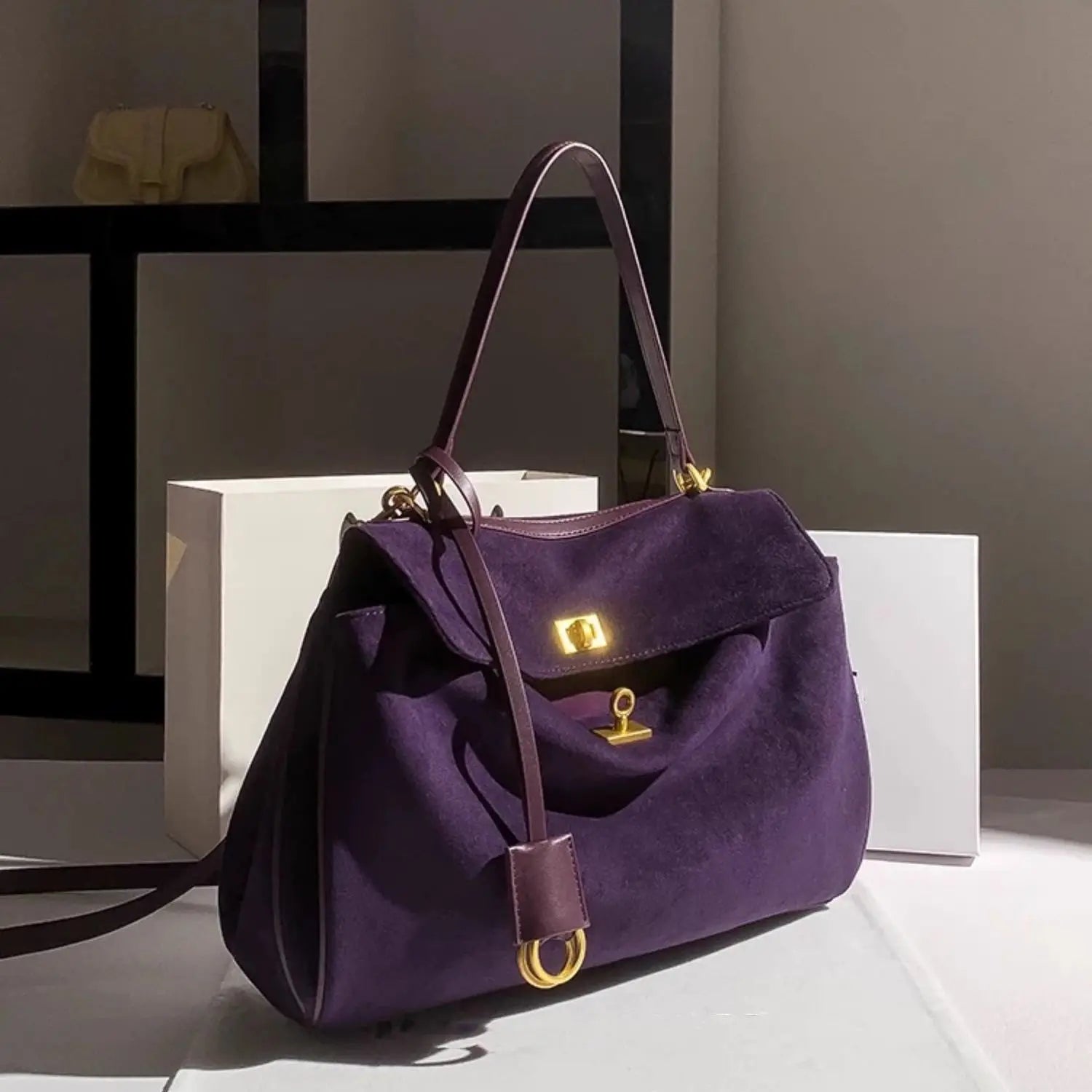 Luxurious Frosted Blackberry Purple Tote Bag Women's Fashion New Autumn Winter Leisure Style Suede Material Crossbody Bag