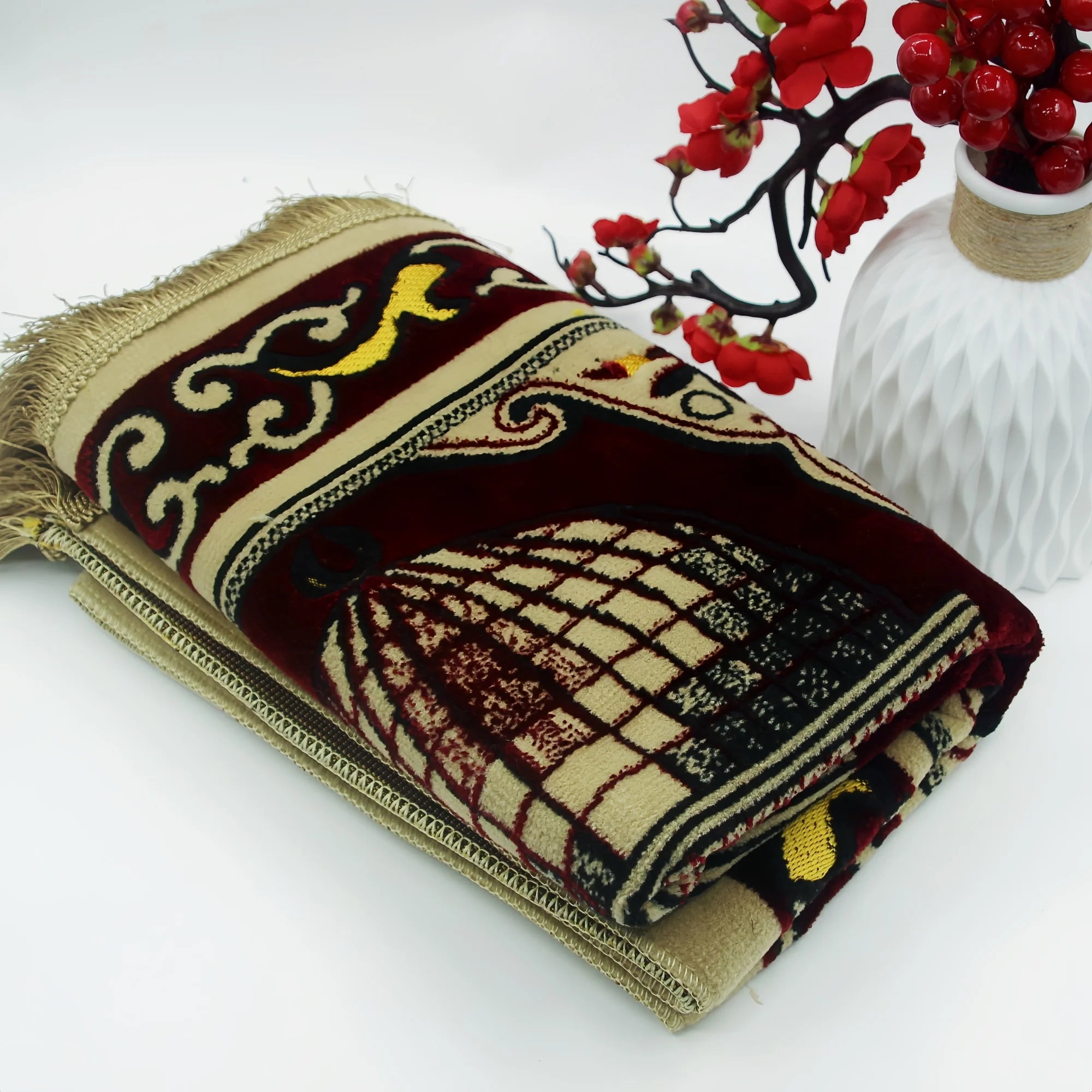 Islamic  Velvet Prayer Rug (650g) | Muslim Prayer Mat Size 110 x 70 cm Thick Plush MatPerfect Ramadan Eid Gift