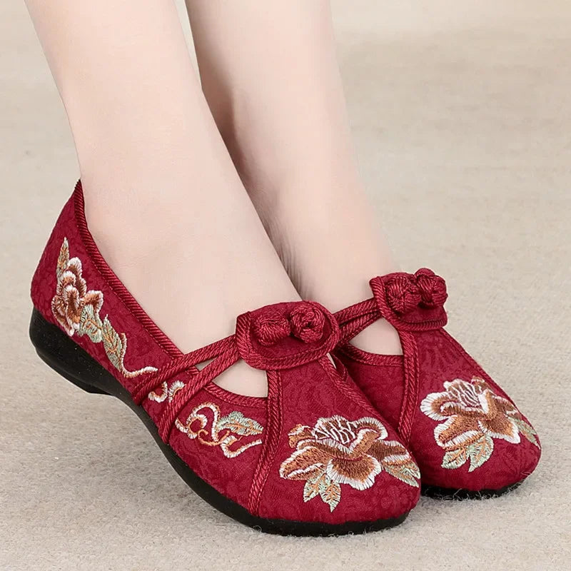 Women Retro High Quality Red Embroidery Ballet Shoes Lady Casual Sweet White Anti Skid Hemp Flat Shoes Zapatos Mujer E6184x