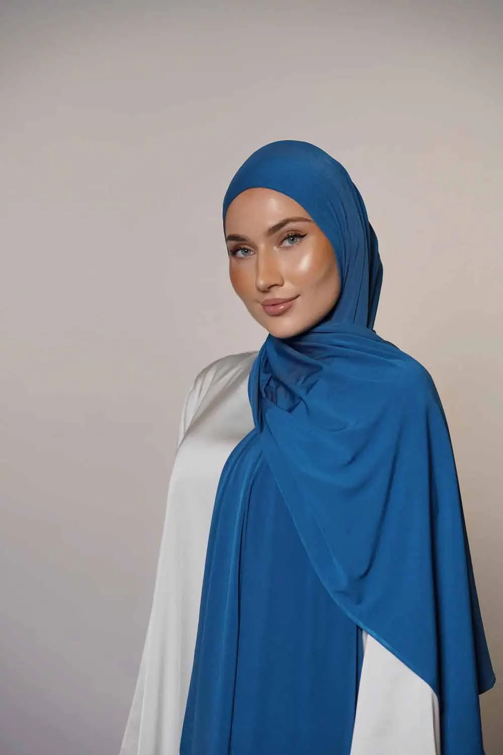 New Premium Jersey Line Hijab Bicolor Hijabs for Women Scarf Medina Silk Hijab Muslim Fashion Turban Femme Head Wrap for Women