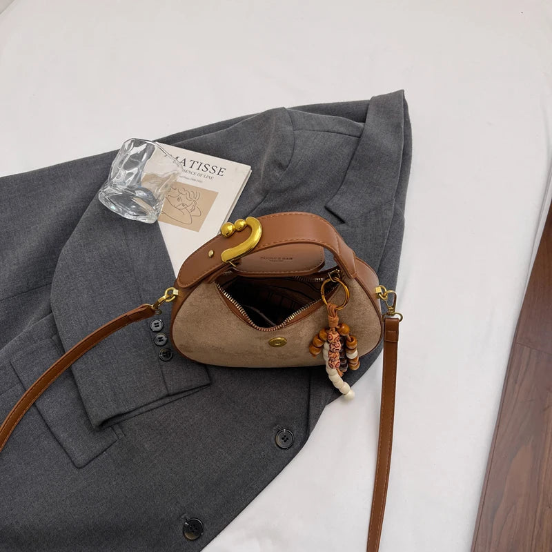 LEFTSIDE Retro PU Leather Small Saddle Bag Winter Shoulder Bag Luxury Crossbody Bag Females Luxury Handbags and Purses