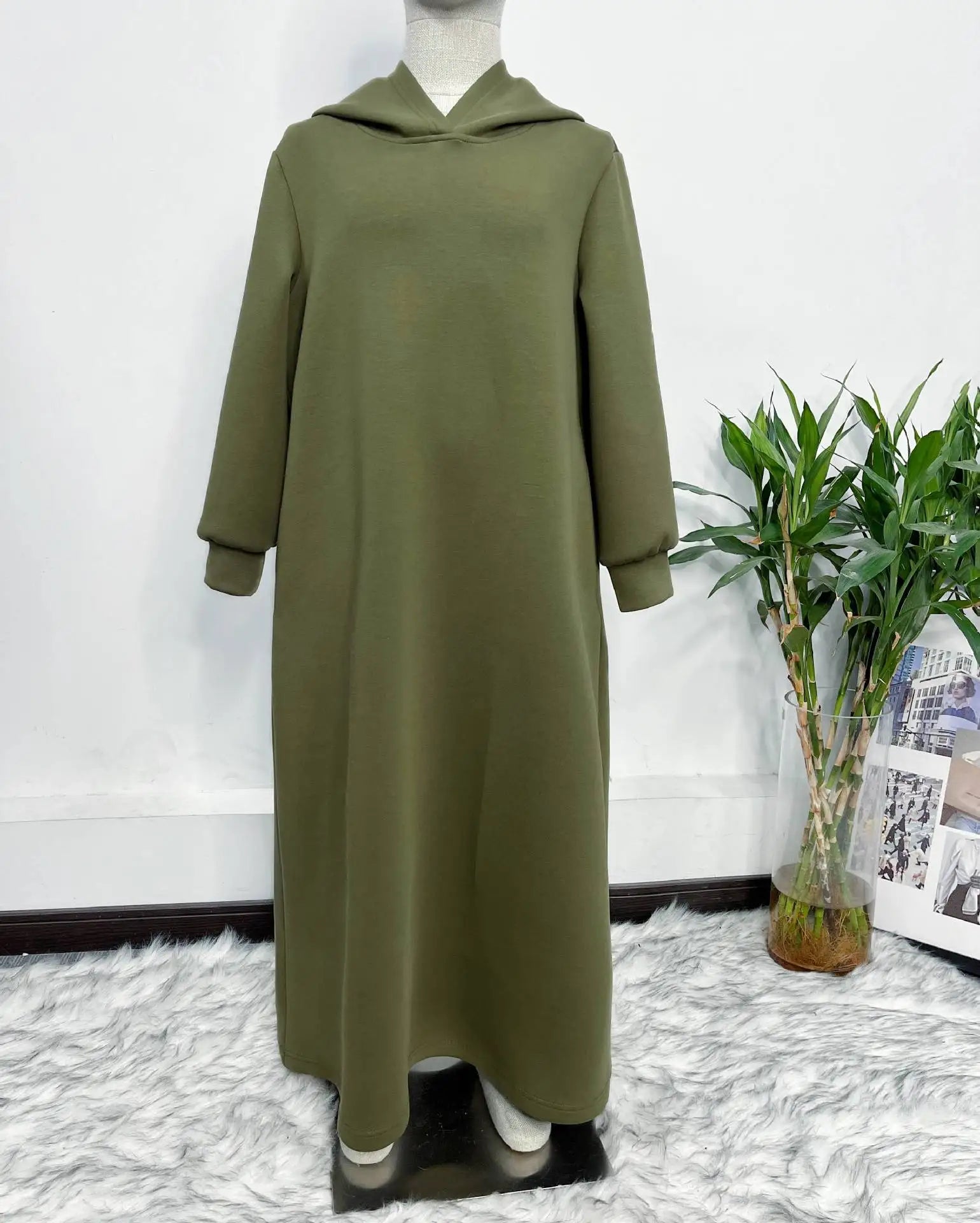 Middle East Muslim Fashion Abayas for Girls Solid Color Simple Hoodie Dress with Pocket Hooded Cuff Design Eid Ramadan Kids Robe
