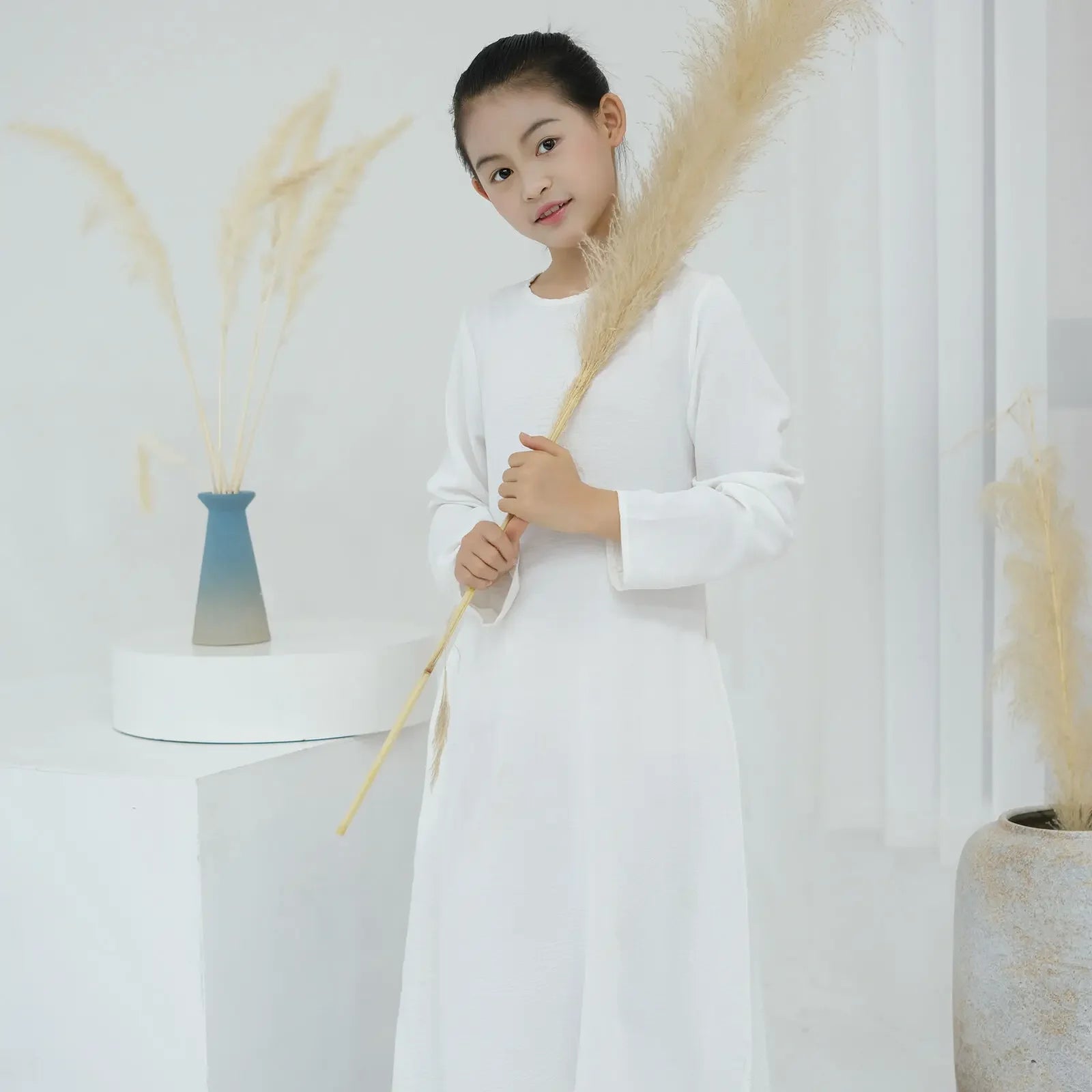 Muslim Kids Abaya Middle East Arab Children Long Sleeves Plain Color Dress Turkey Robe Islamic Girls Round Neck Clothing Modest