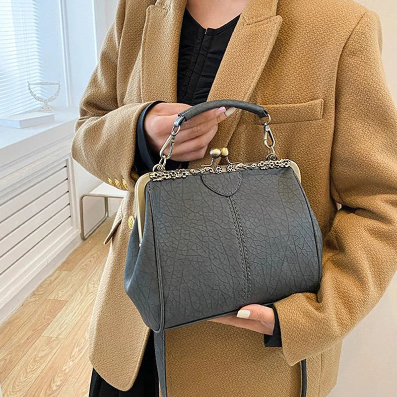 Fashion Women Clip Bags PU Leather Tote Handbag Female Kiss Lock Bag Luxury Vintage Crossbody Purse Bags Messenger Bag for Women