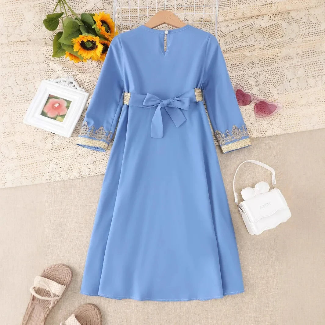 New Girl Ethnic Kaftan Dress Fashion Muslim Child Lace With Bow Belt Long Sleeves Dubai Banquet Gown Dress