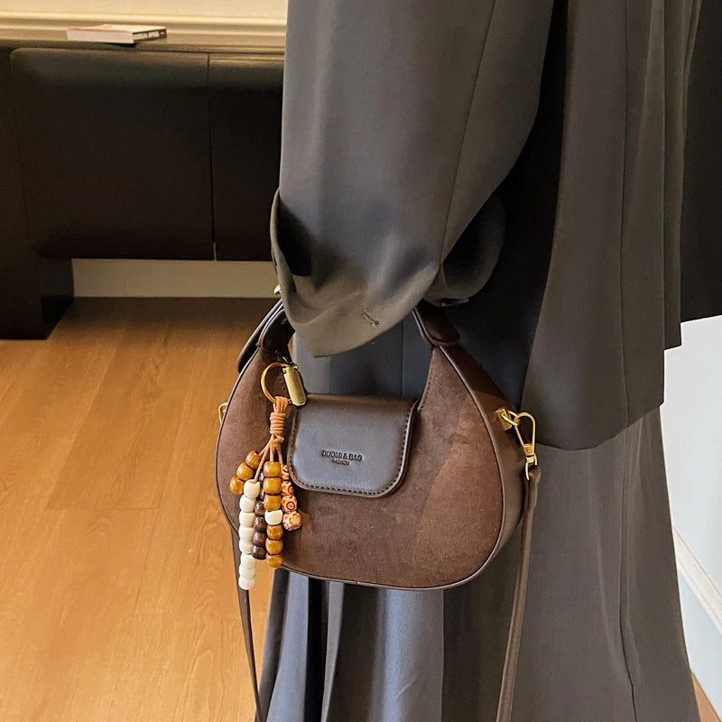 LEFTSIDE Retro PU Leather Small Saddle Bag Winter Shoulder Bag Luxury Crossbody Bag Females Luxury Handbags and Purses