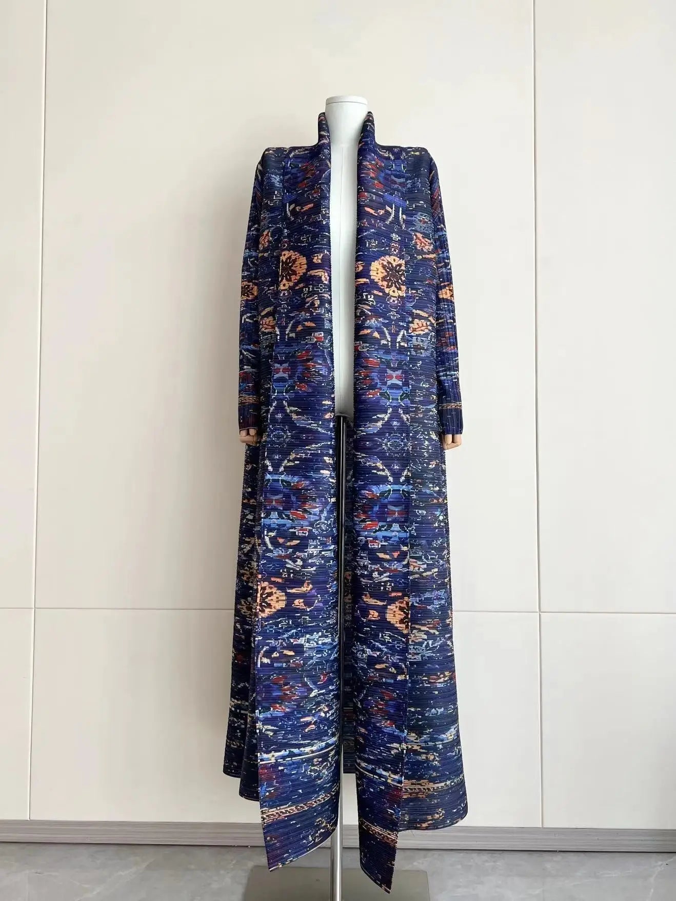 Miyake Pleated Women's Long Cardigan Windbreaker Coat Autumn New Ethnic Style Printing Loose Plus Size Dress Cloak Robe