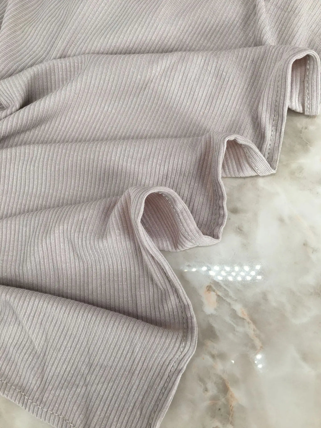 Premium Bamboo Ribbed Jersey Hijab Scarf for Women Elastic Breathable Thread Knitted Scarf Women Soft Striped Headscarf Bandana